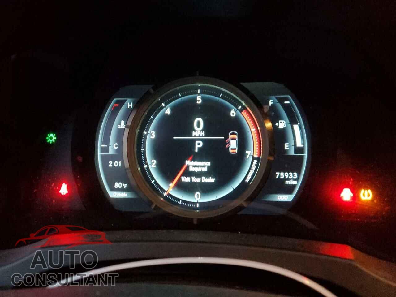 LEXUS IS 2017 - JTHBA1D23H5058947