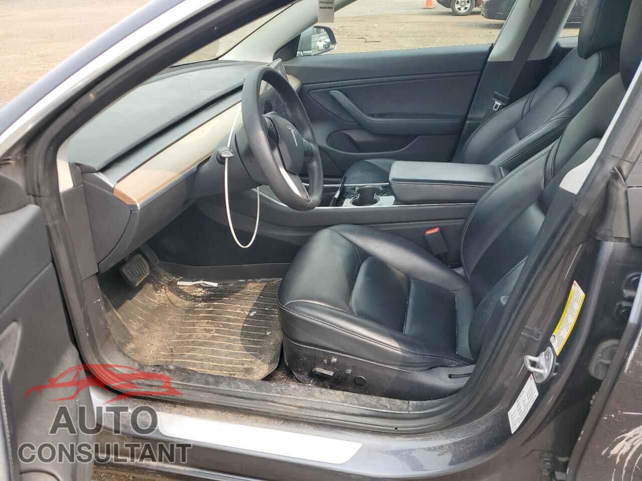 TESLA MODEL 3 2018 - 5YJ3E1EA4JF163176
