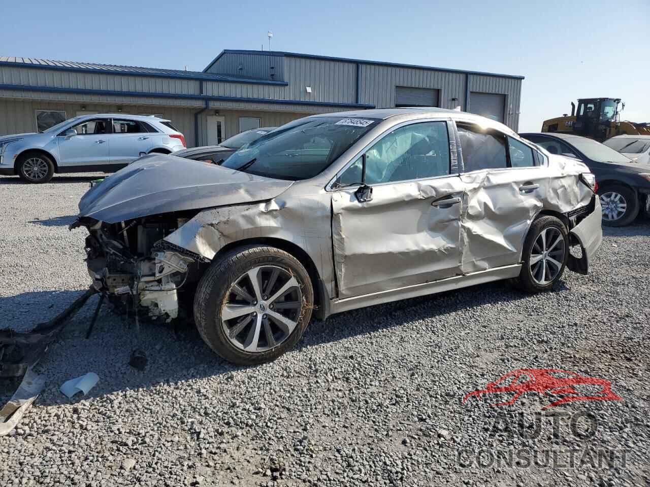 SUBARU LEGACY 2018 - 4S3BNAN64J3045312