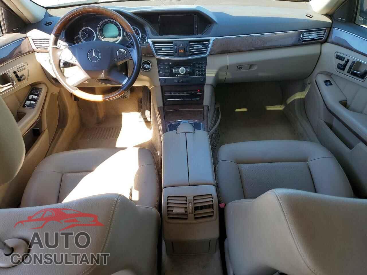 MERCEDES-BENZ E-CLASS 2011 - WDDHF8HB5BA469237