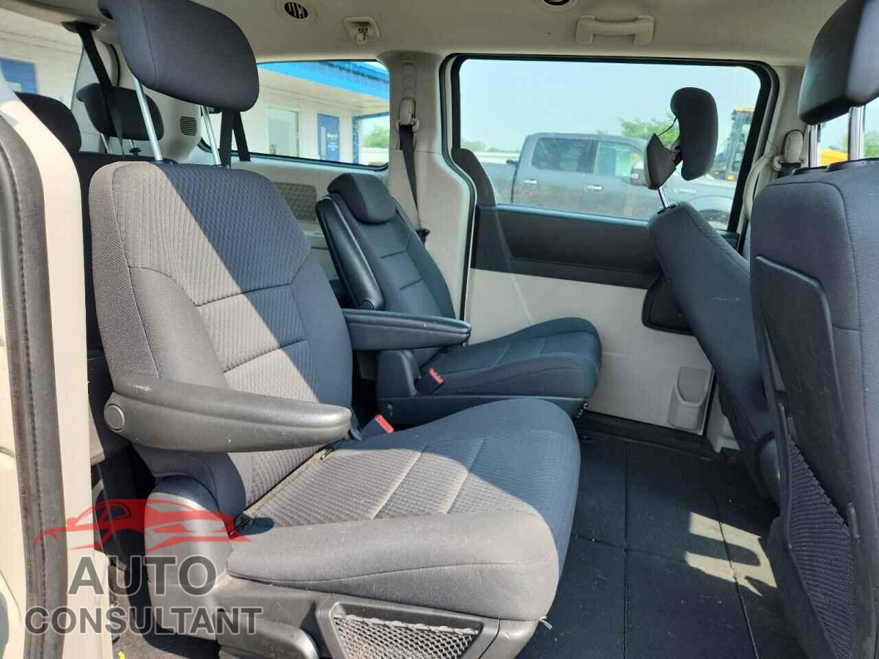 DODGE CARAVAN 2010 - 2D4RN4DE5AR372353