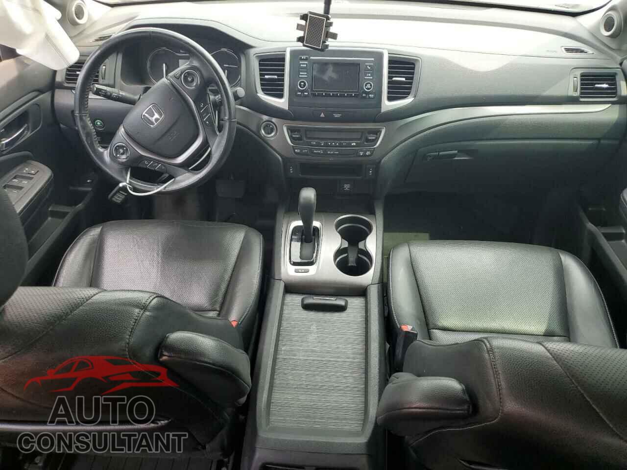 HONDA RIDGELINE 2017 - 5FPYK3F52HB003777