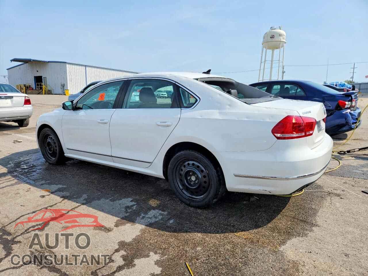 VOLKSWAGEN PASSAT 2015 - 1VWCV7A38FC085254