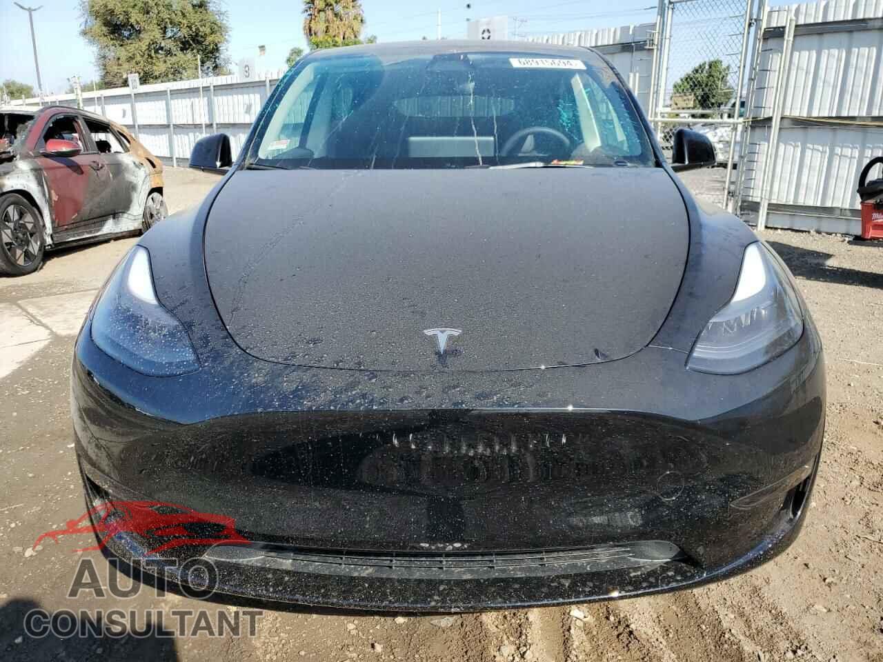 TESLA MODEL Y 2024 - 7SAYGDED6RF098650