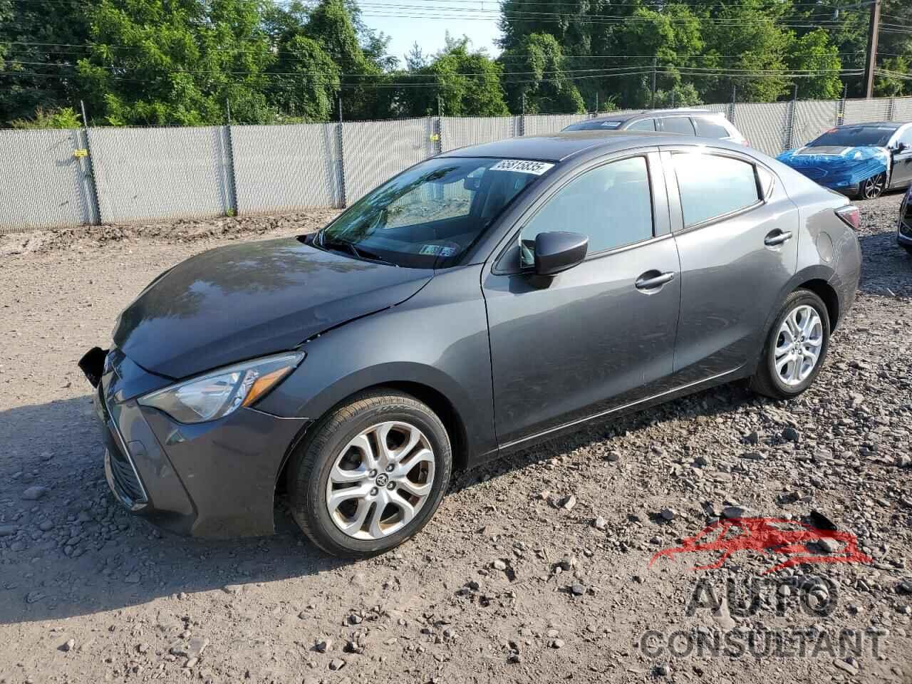 TOYOTA YARIS 2017 - 3MYDLBYV8HY166211