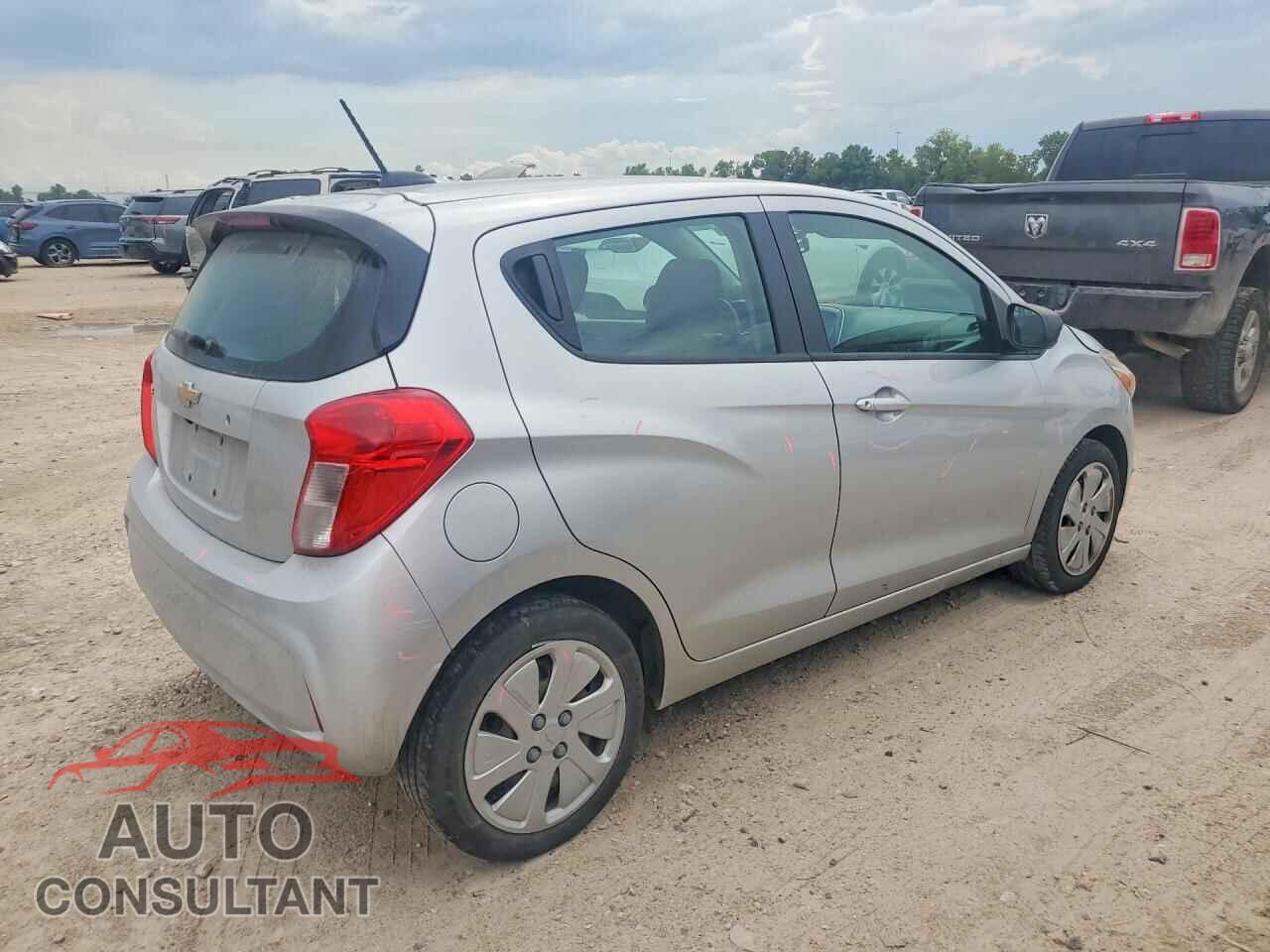 CHEVROLET SPARK 2017 - KL8CA6SA3HC726585