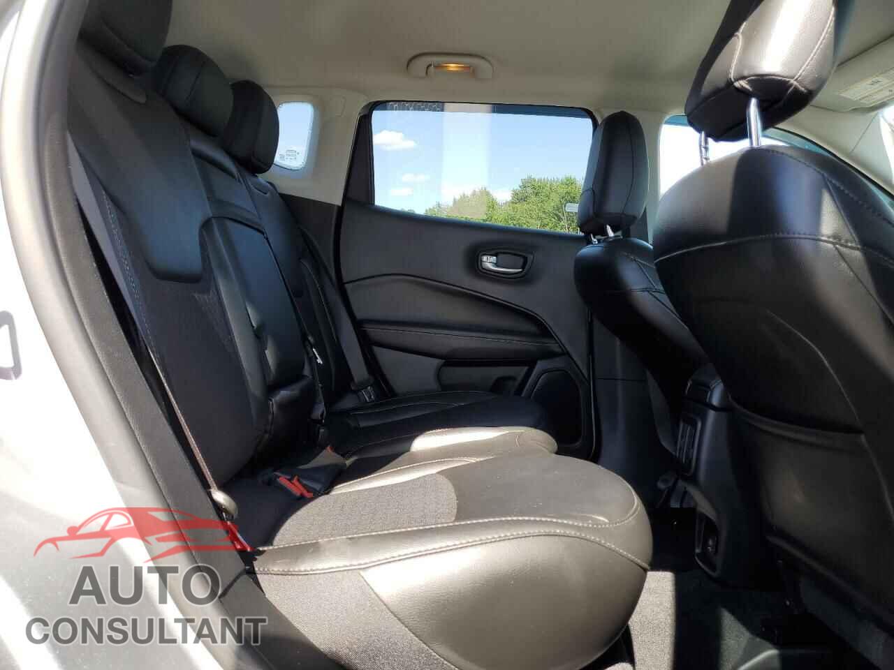 JEEP COMPASS 2020 - 3C4NJDBB2LT129891