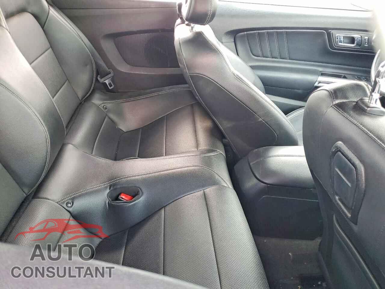 FORD MUSTANG 2017 - 1FATP8UH9H5313429
