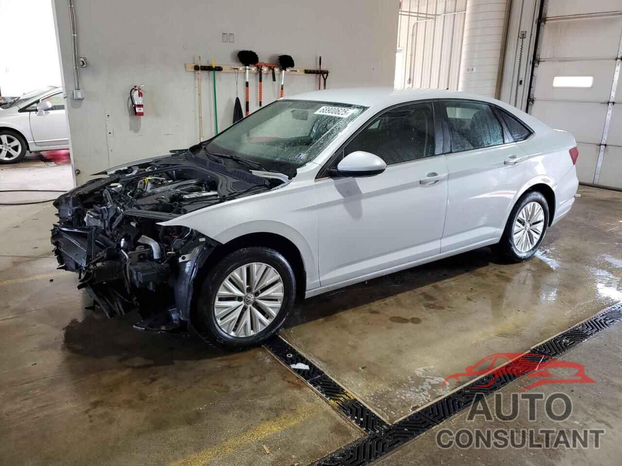 VOLKSWAGEN JETTA 2019 - 3VWN57BU0KM035411