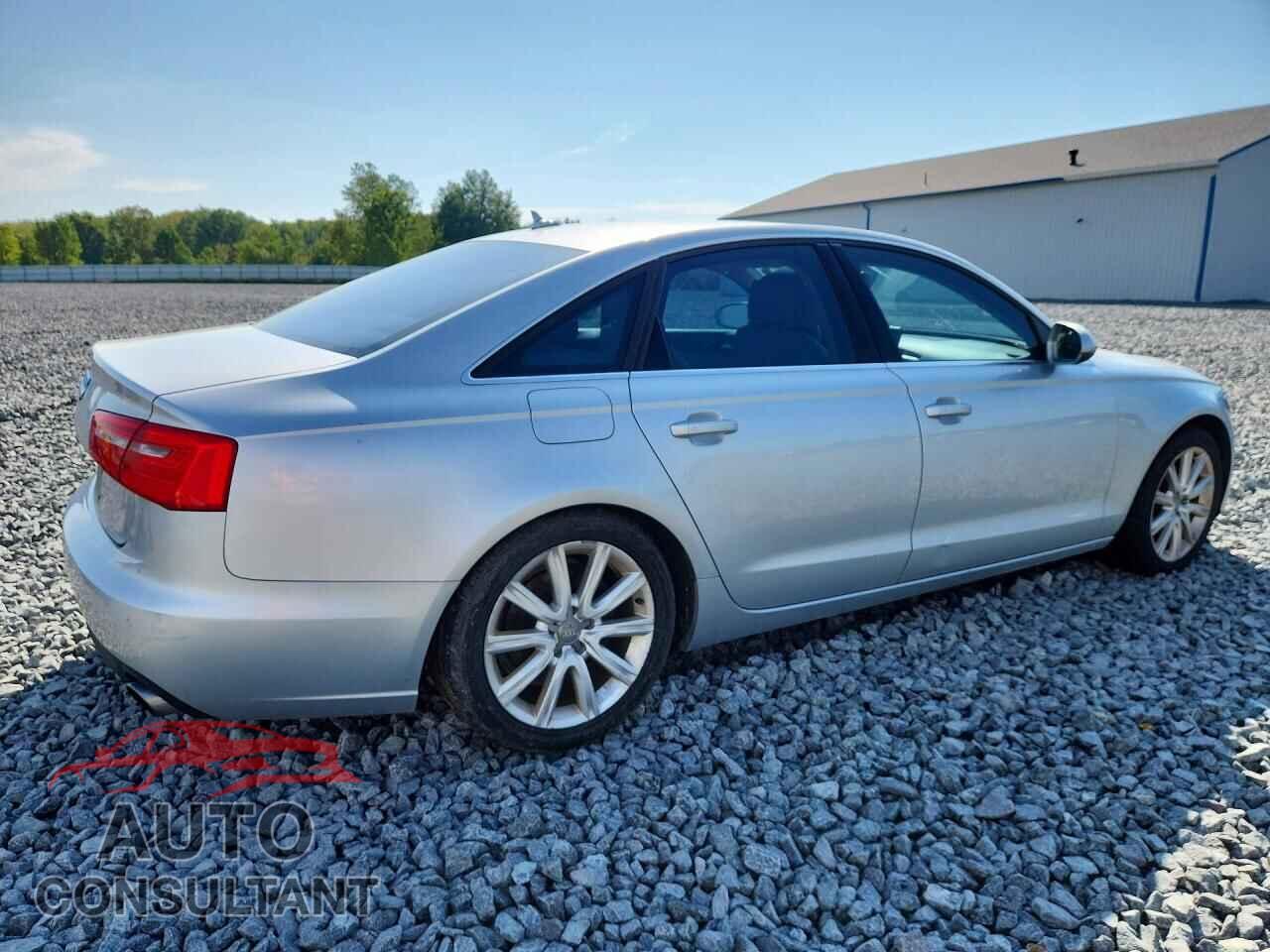 AUDI A6 2013 - WAUGFAFC4DN106204