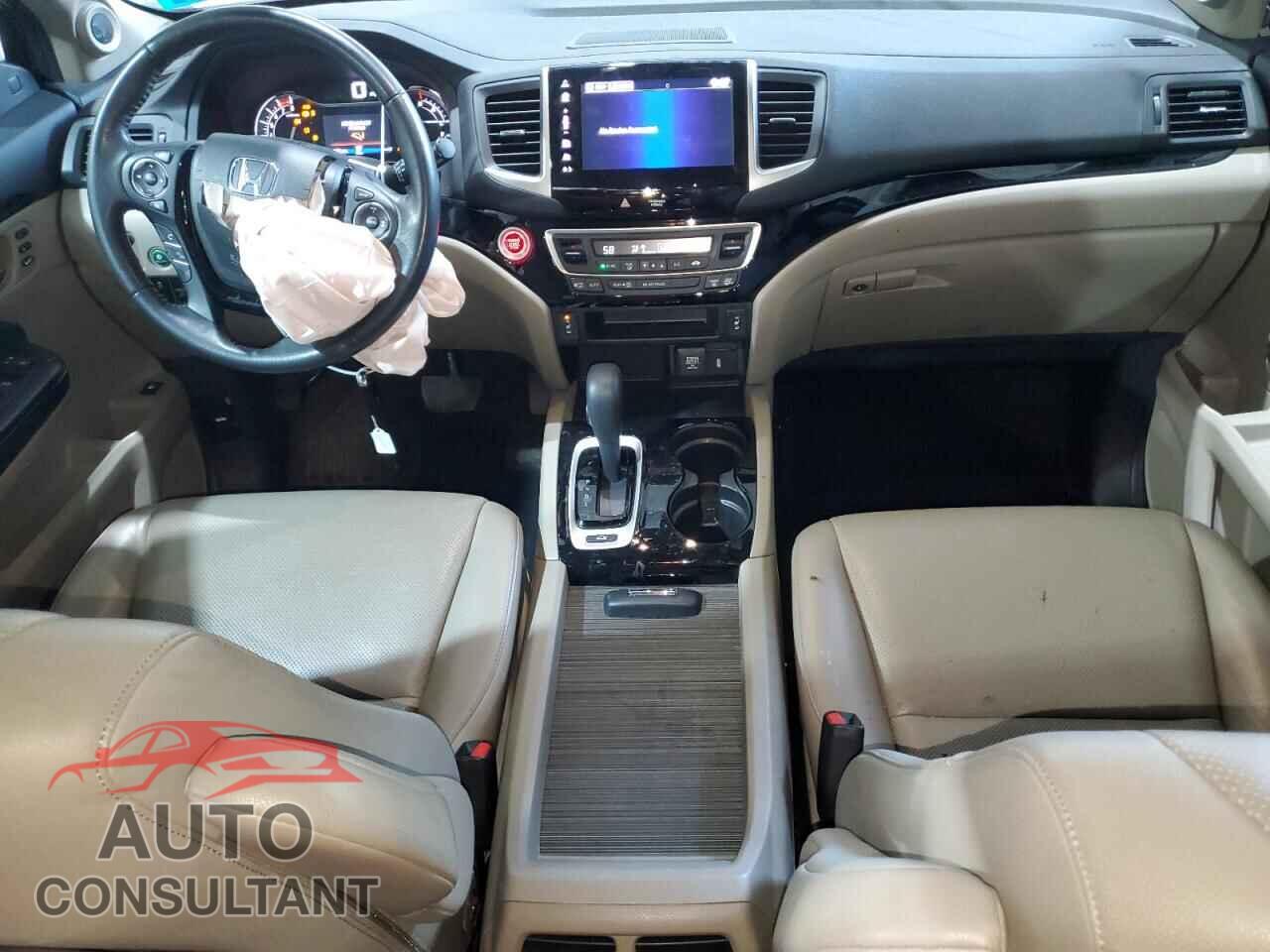 HONDA RIDGELINE 2017 - 5FPYK3F70HB024287