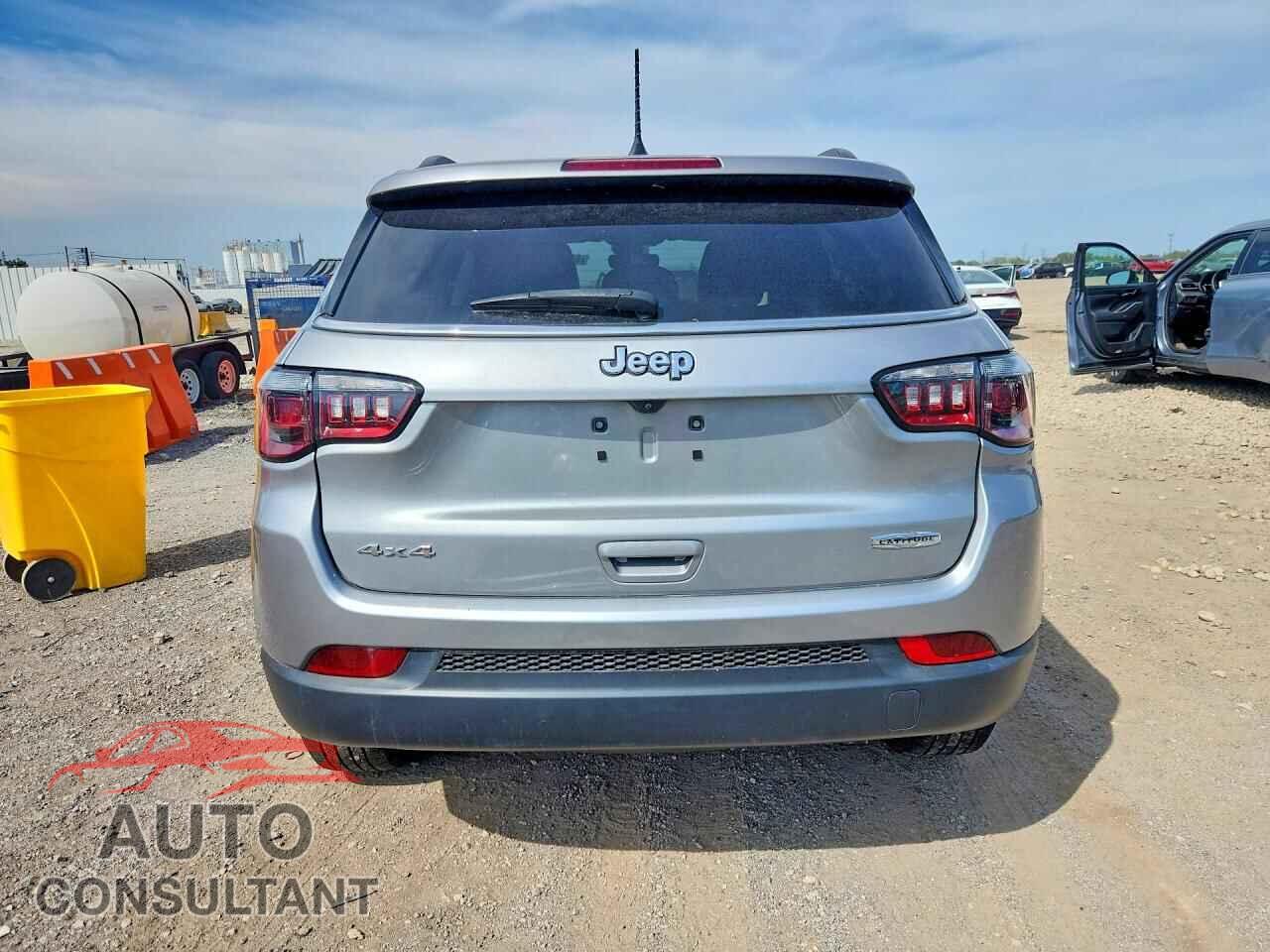JEEP COMPASS 2022 - 3C4NJDBB9NT165631