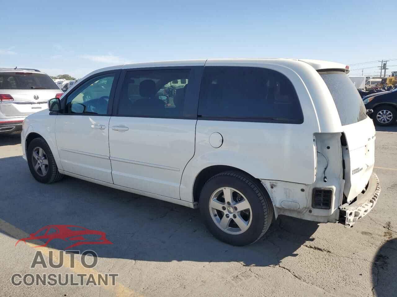 DODGE CARAVAN 2011 - 2D4RN3DG0BR626824