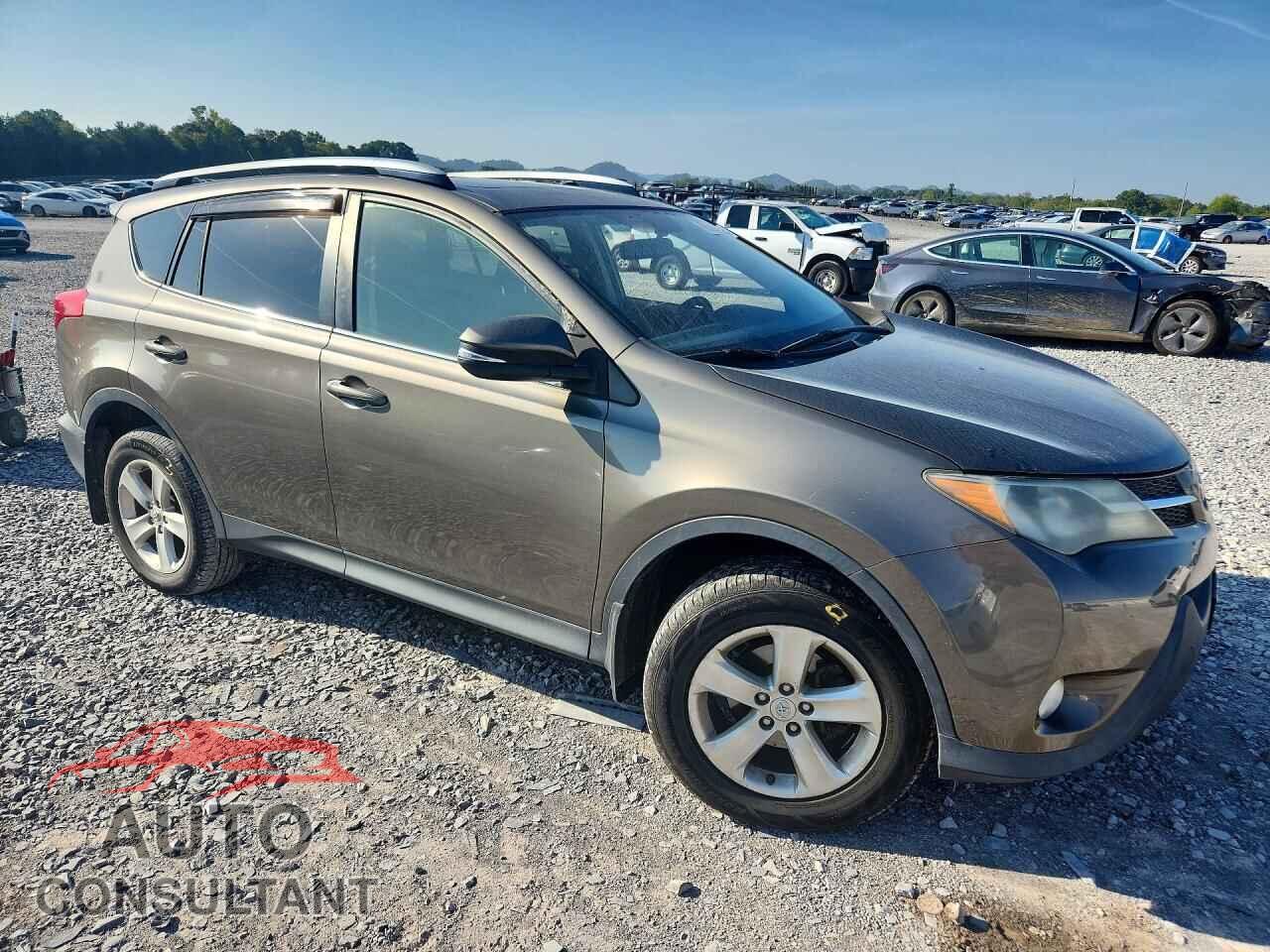 TOYOTA RAV4 2013 - JTMRFREV7DD043635