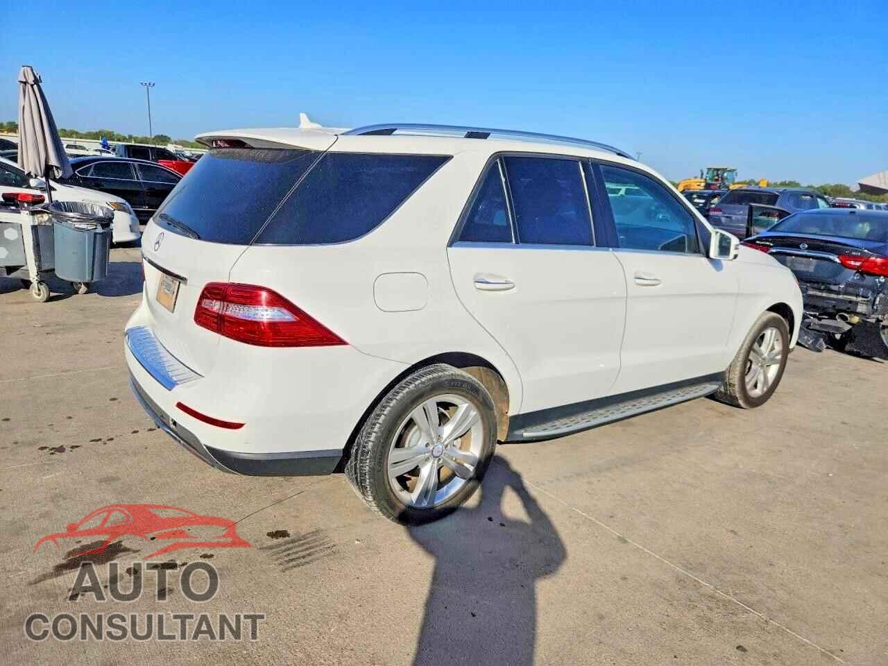 MERCEDES-BENZ M-CLASS 2015 - 4JGDA5JB7FA504166