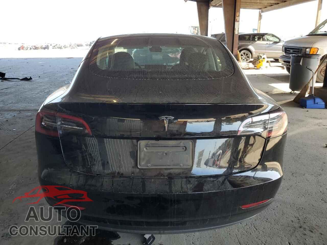 TESLA MODEL 3 2023 - 5YJ3E1EB2PF620133