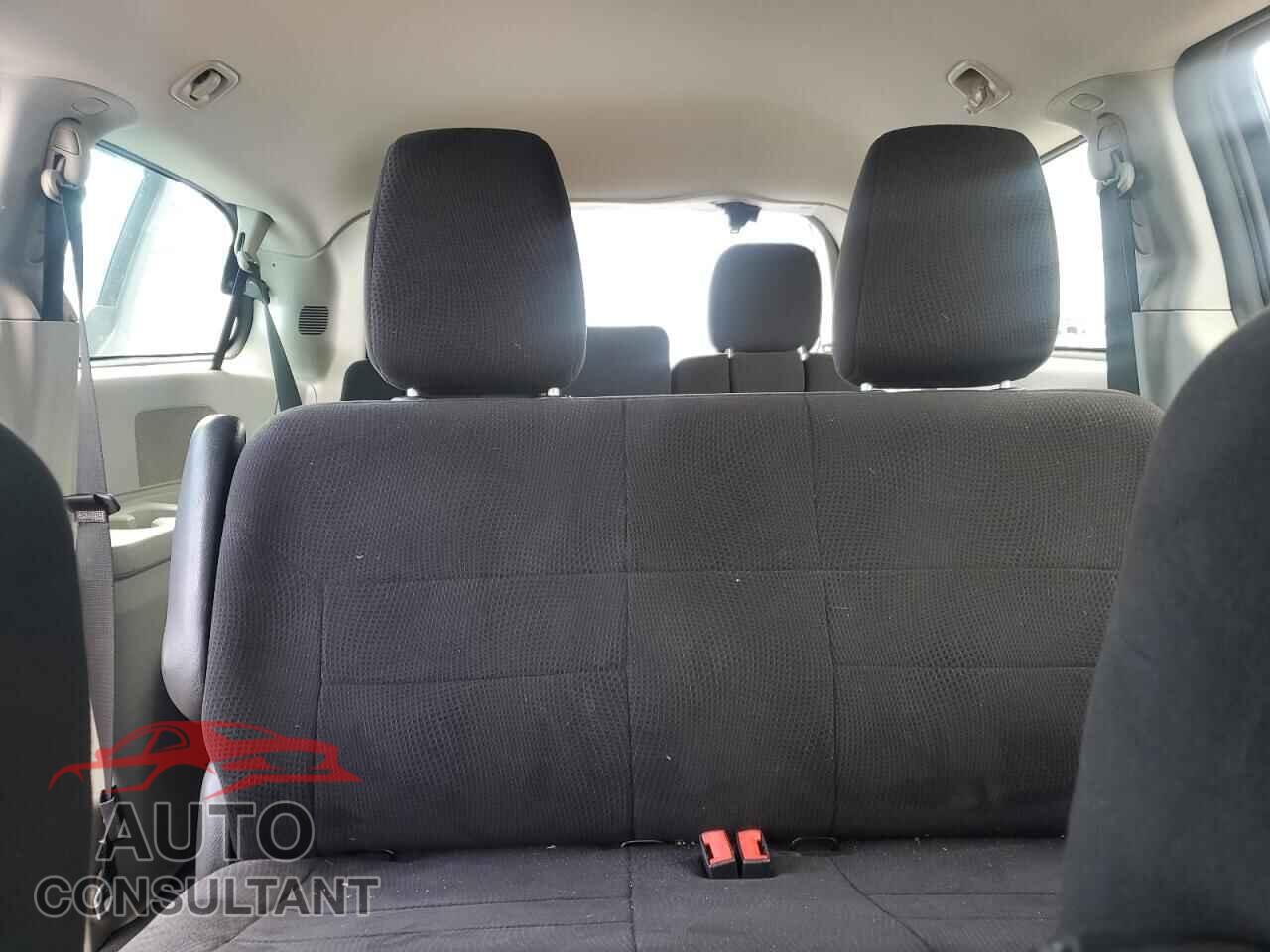 DODGE CARAVAN 2013 - 2C4RDGBG7DR638983