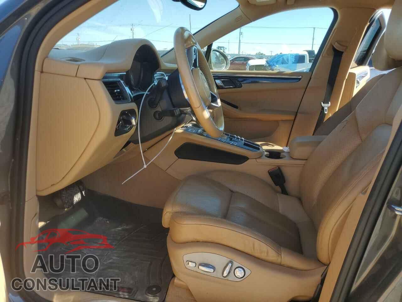 PORSCHE MACAN 2016 - WP1AB2A57GLB43801
