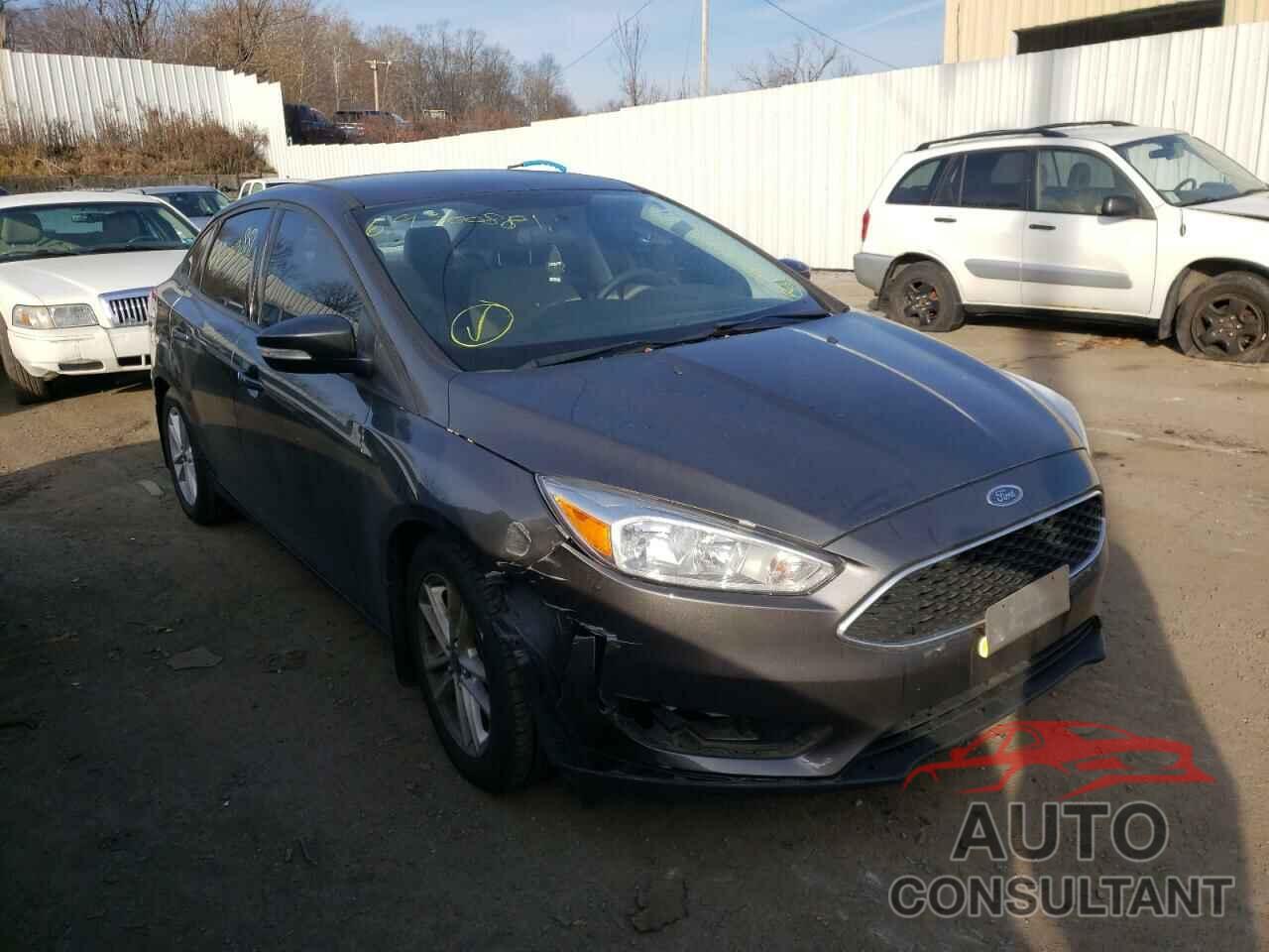 FORD FOCUS 2016 - 1FADP3F2XGL256832