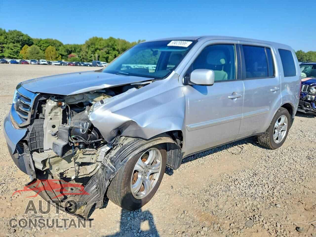 HONDA PILOT 2013 - 5FNYF3H45DB032704