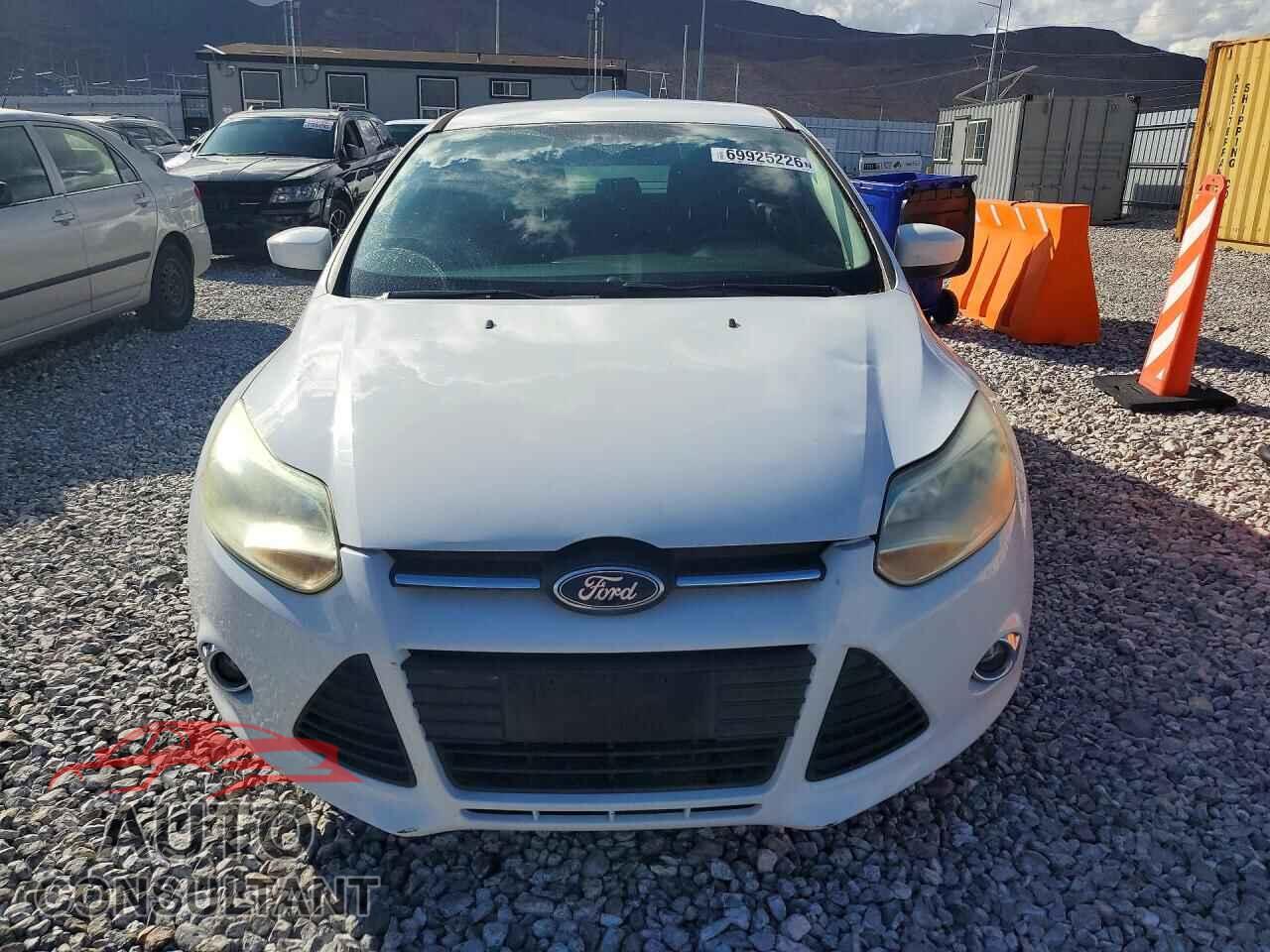 FORD FOCUS 2012 - 1FAHP3F25CL362259