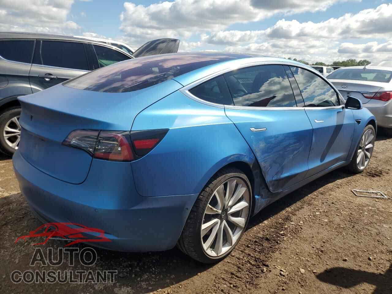 TESLA MODEL 3 2018 - 5YJ3E1EA6JF004949