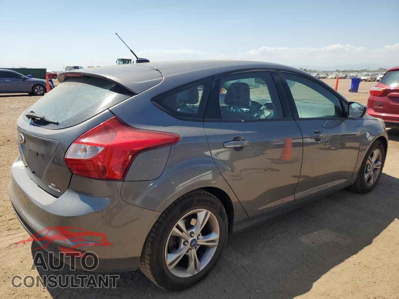 FORD FOCUS 2012 - 1FAHP3K2XCL384182