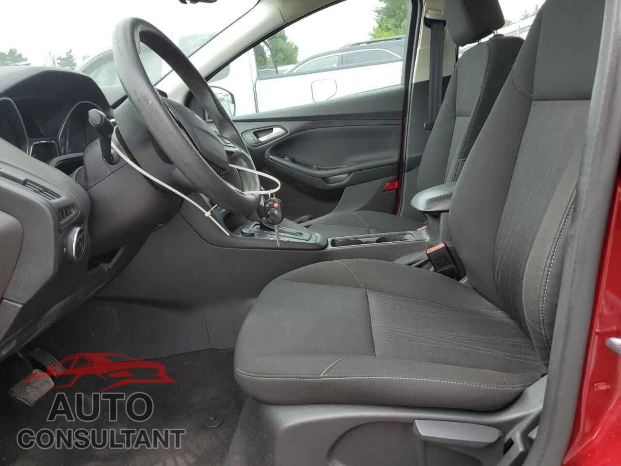 FORD FOCUS 2016 - 1FADP3K23GL206926