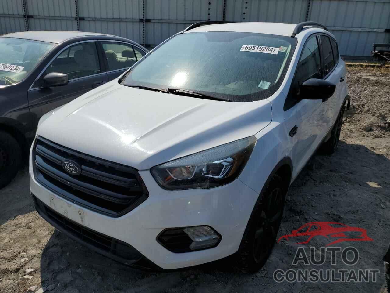 FORD ESCAPE 2018 - 1FMCU9GD7JUA99534