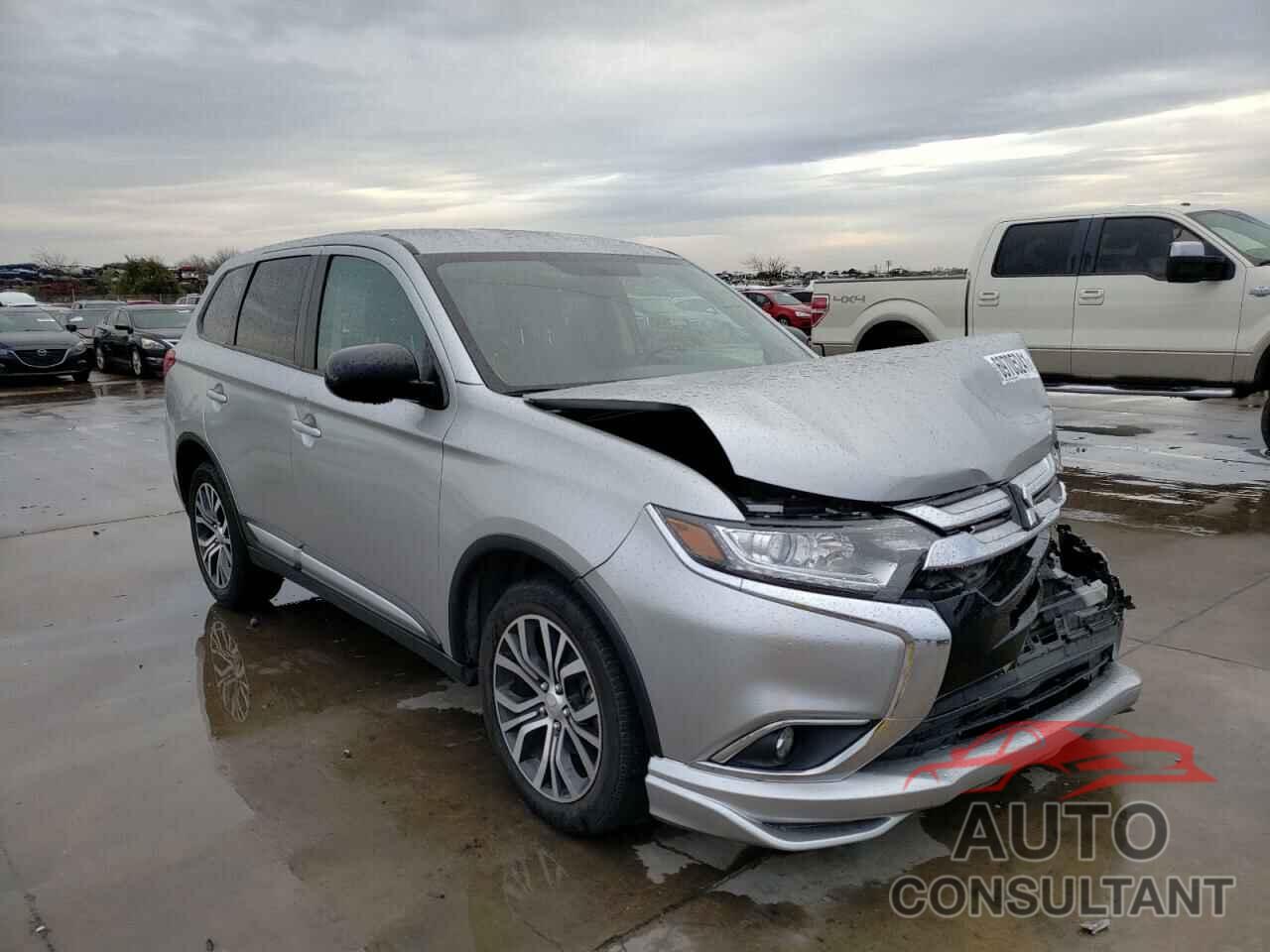 MITSUBISHI OUTLANDER 2018 - JA4AD2A34JZ063459