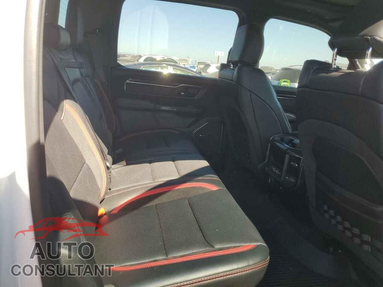 RAM 1500 2022 - 1C6SRFU96NN309046