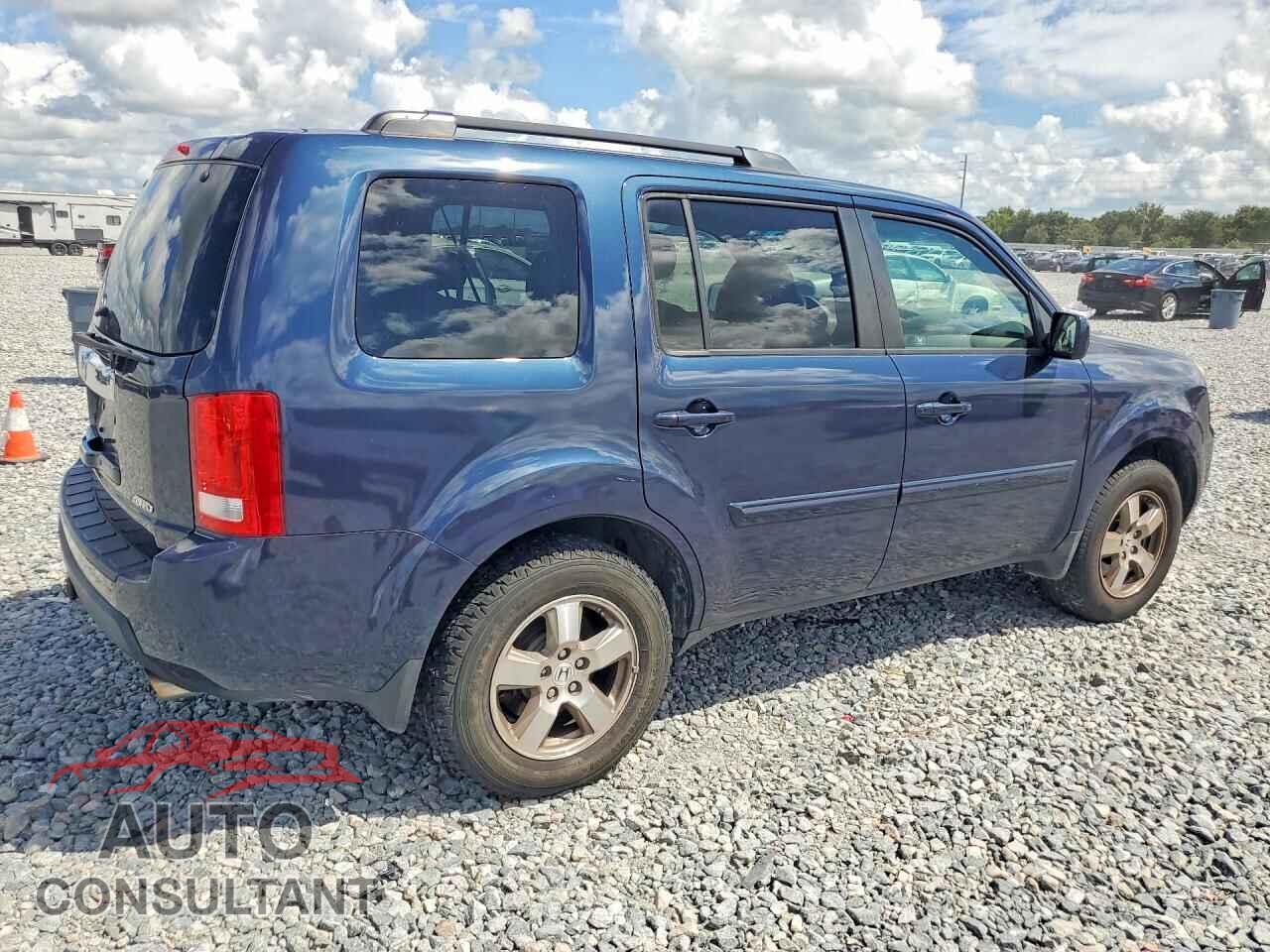 HONDA PILOT 2011 - 5FNYF4H44BB103054