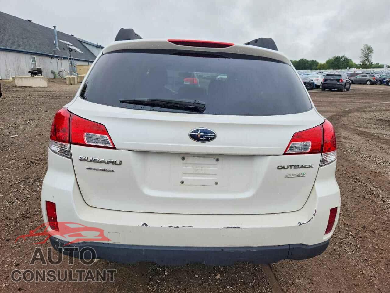 SUBARU OUTBACK 2013 - 4S4BRBCC3D3233256