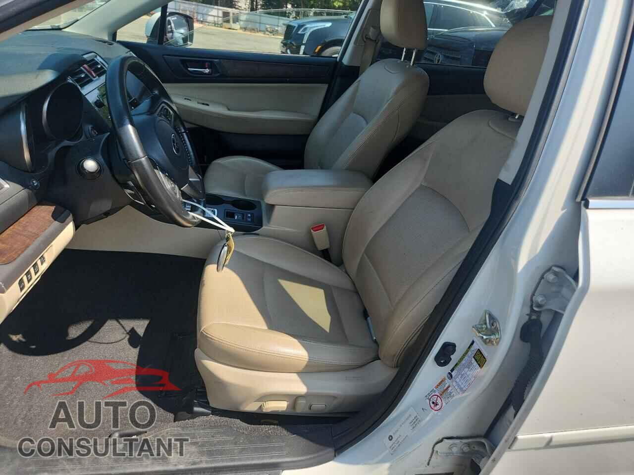 SUBARU OUTBACK 2015 - 4S4BSENC6F3306948