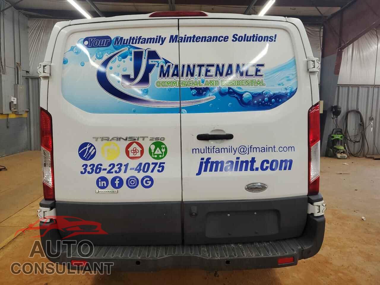 FORD TRANSIT 2015 - 1FTYR1YG7FKA33381