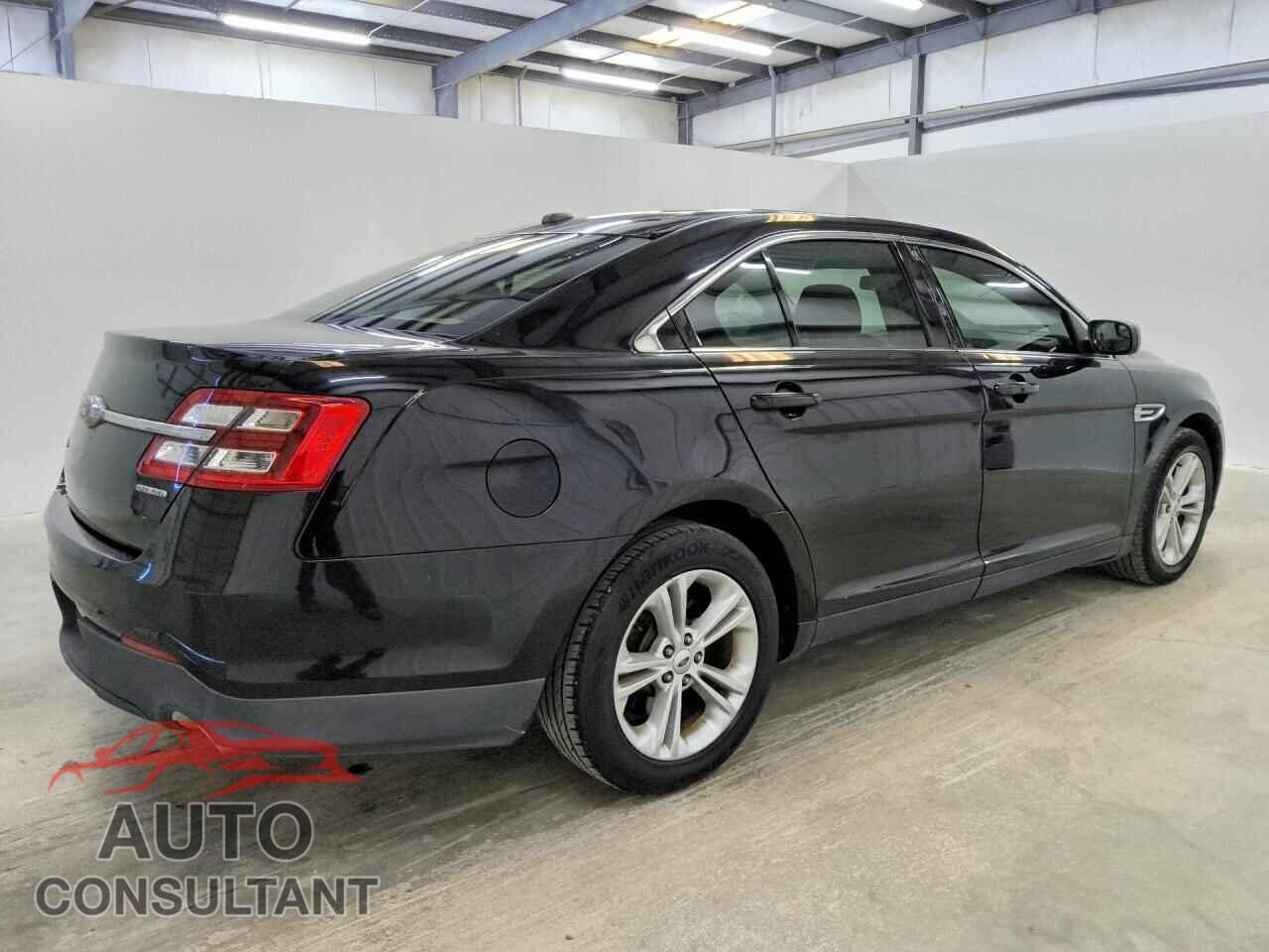 FORD TAURUS 2017 - 1FAHP2D89HG117031