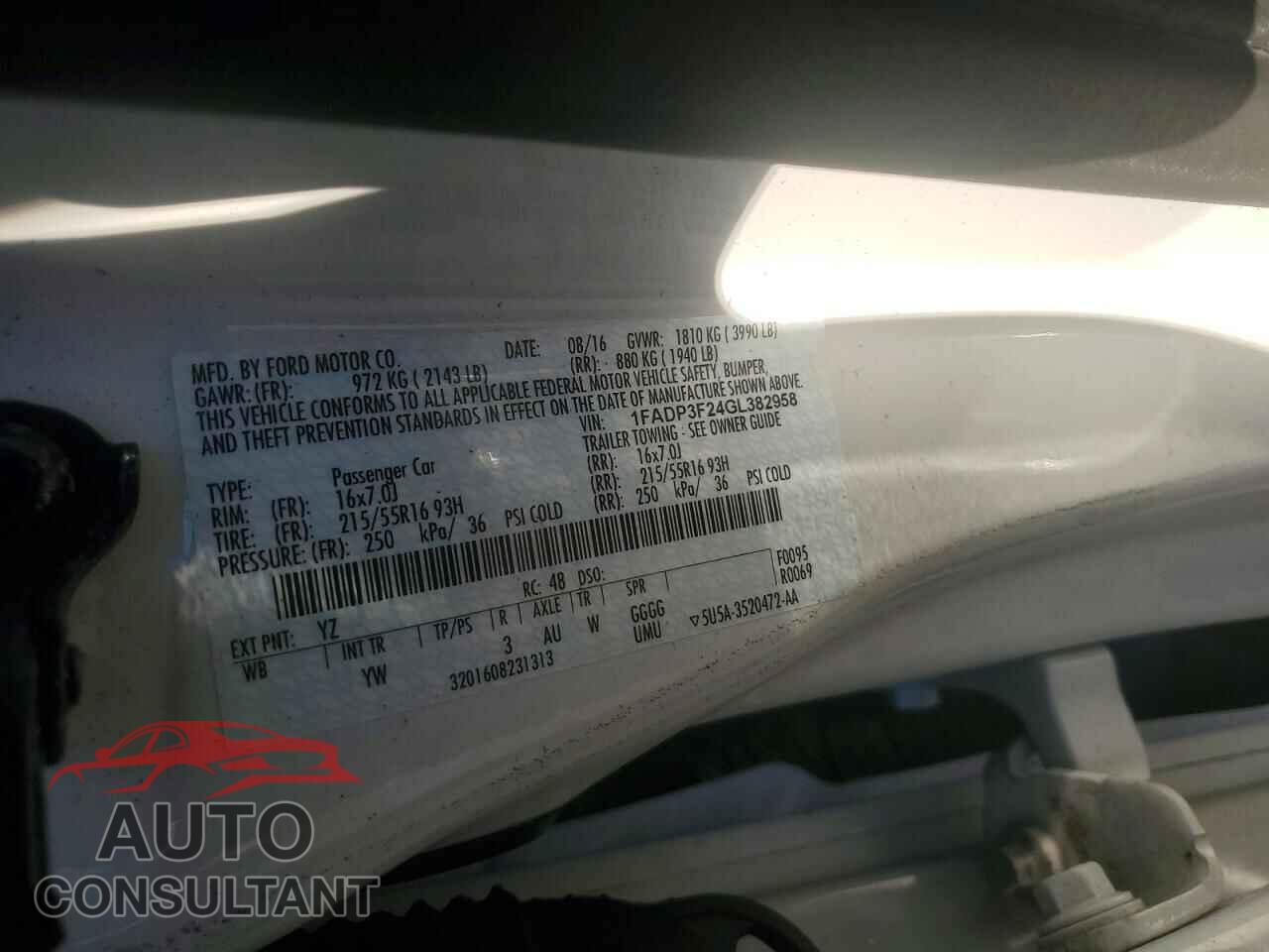 FORD FOCUS 2016 - 1FADP3F24GL382958