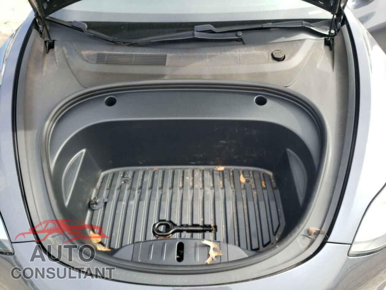 TESLA MODEL 3 2020 - 5YJ3E1EA2LF796780