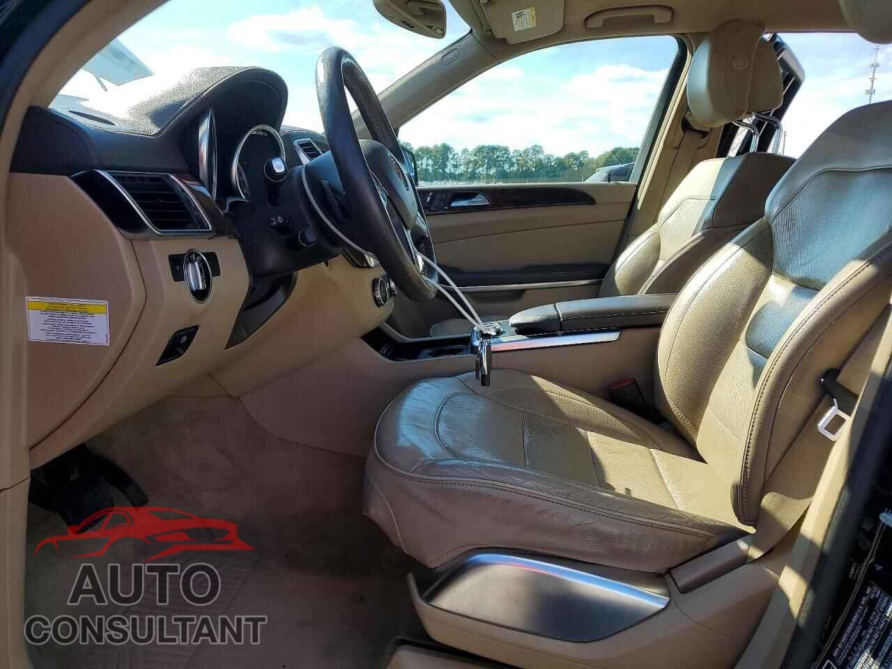 MERCEDES-BENZ GL-CLASS 2014 - 4JGDF7DE3EA310610