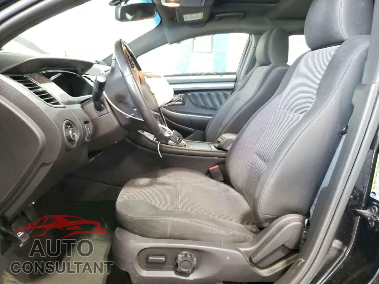 FORD TAURUS 2013 - 1FAHP2E81DG216810