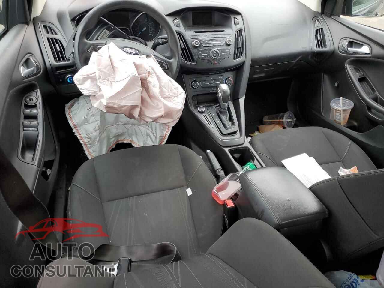 FORD FOCUS 2016 - 1FADP3F28GL348974