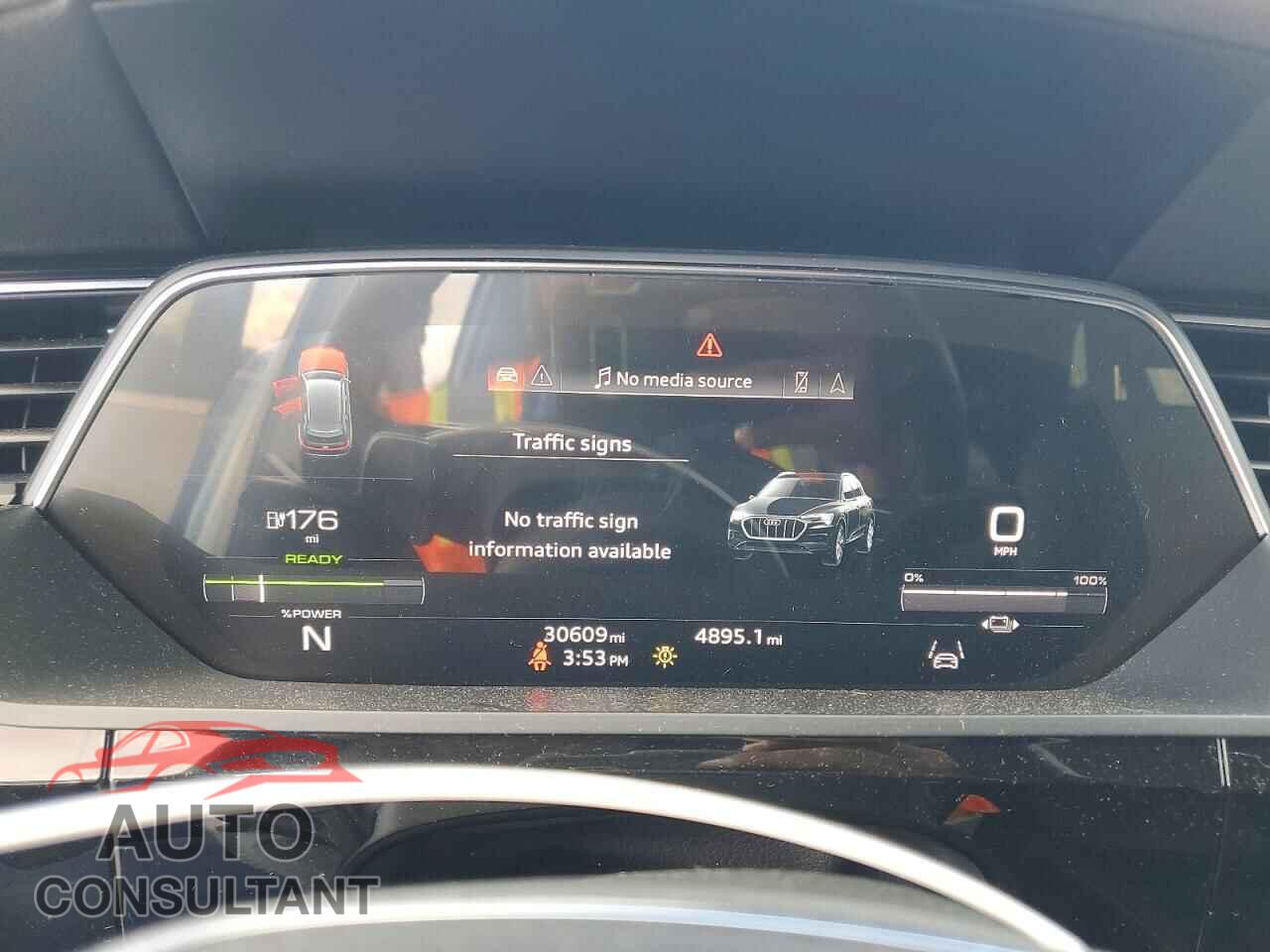 AUDI E-TRON 2022 - WA1LAAGE2NB004414