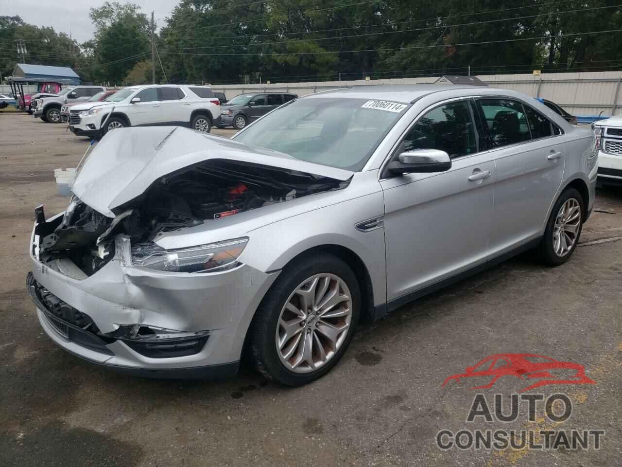 FORD TAURUS 2017 - 1FAHP2F86HG126198