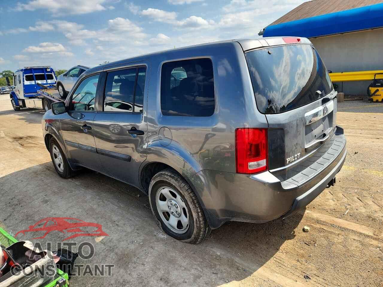 HONDA PILOT 2011 - 5FNYF3H20BB015434