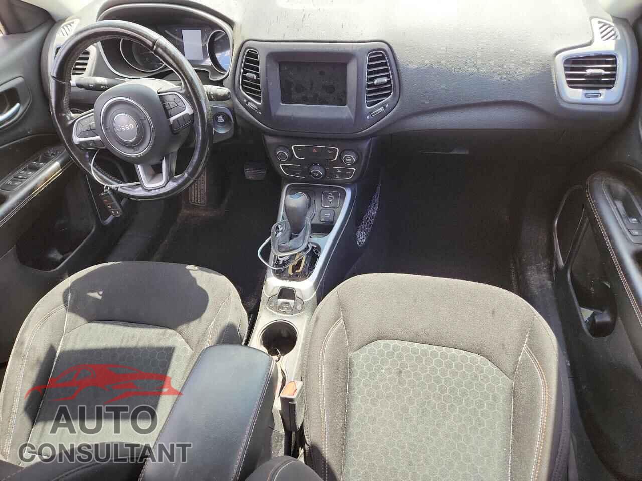 JEEP COMPASS 2021 - 3C4NJDAB4MT535738