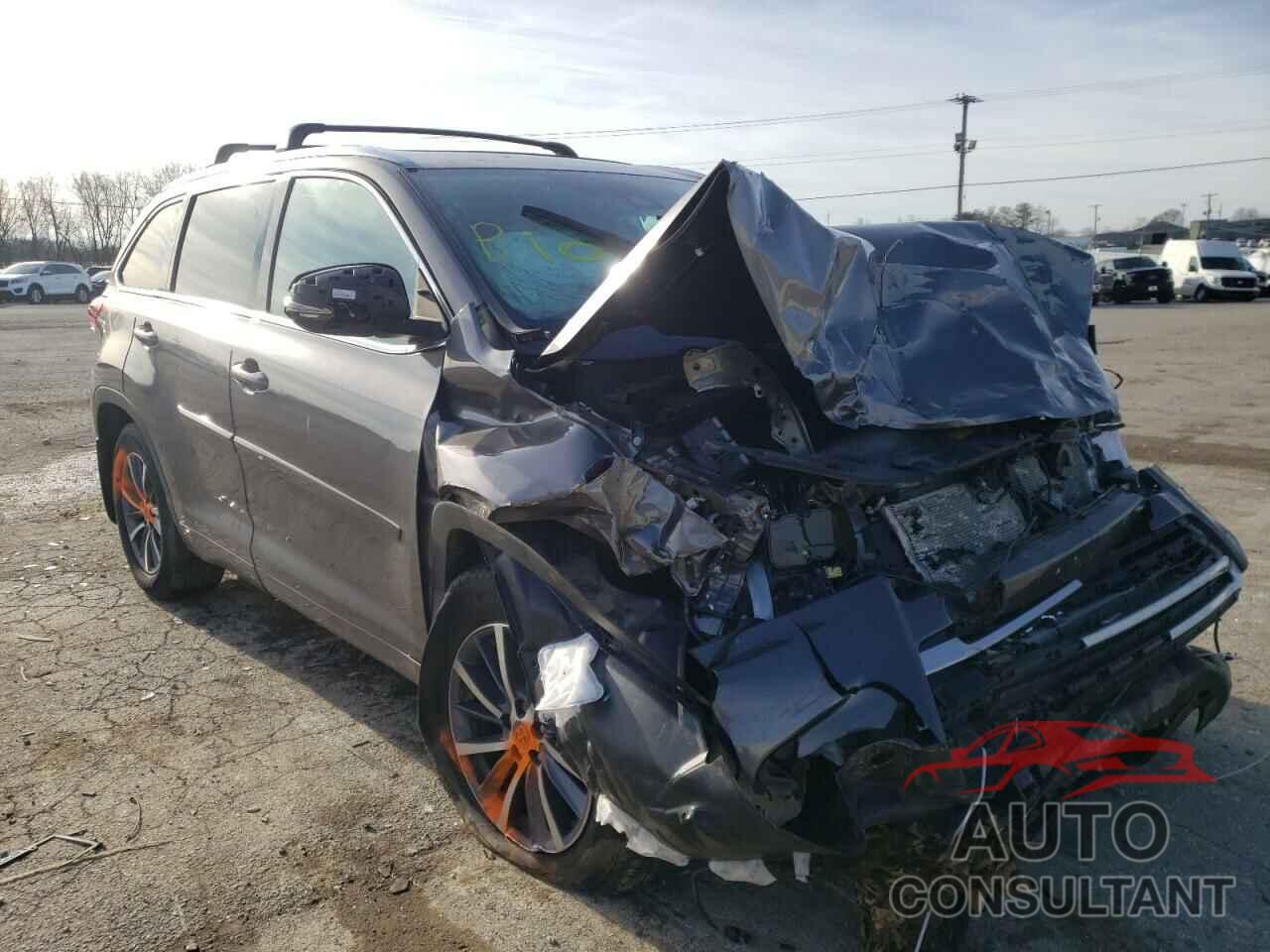 TOYOTA HIGHLANDER 2018 - 5TDJZRFH0JS809962