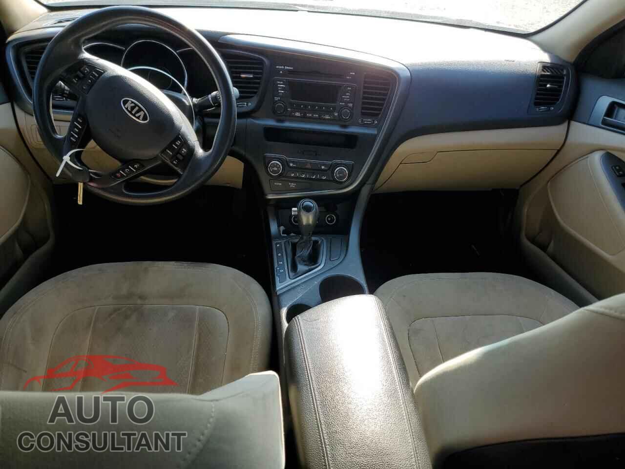 KIA OPTIMA 2011 - KNAGM4A72B5075551