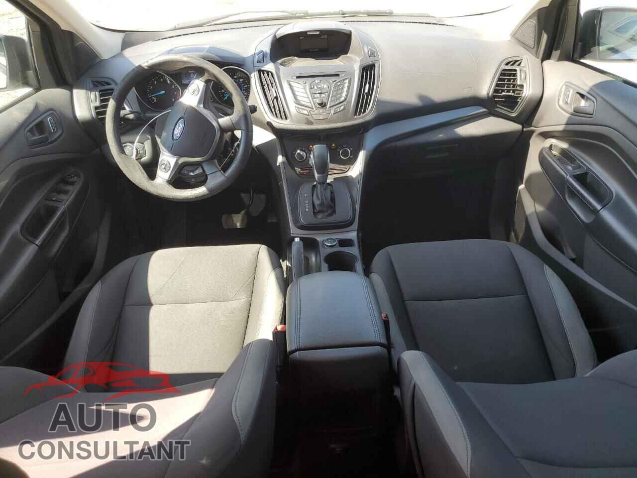 FORD ESCAPE 2016 - 1FMCU0F72GUC80296