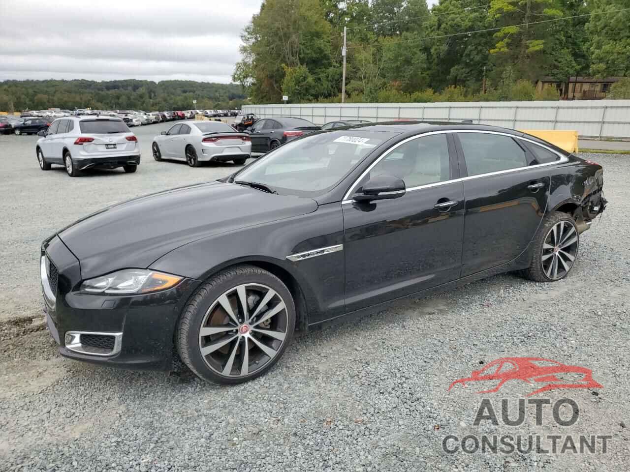 JAGUAR XJ 2019 - SAJWA2G77K8W17956