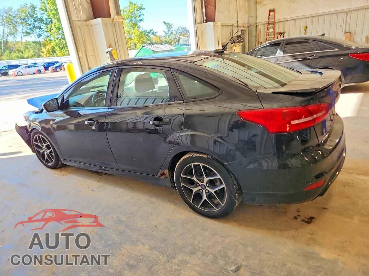 FORD FOCUS 2015 - 1FADP3F22FL312342